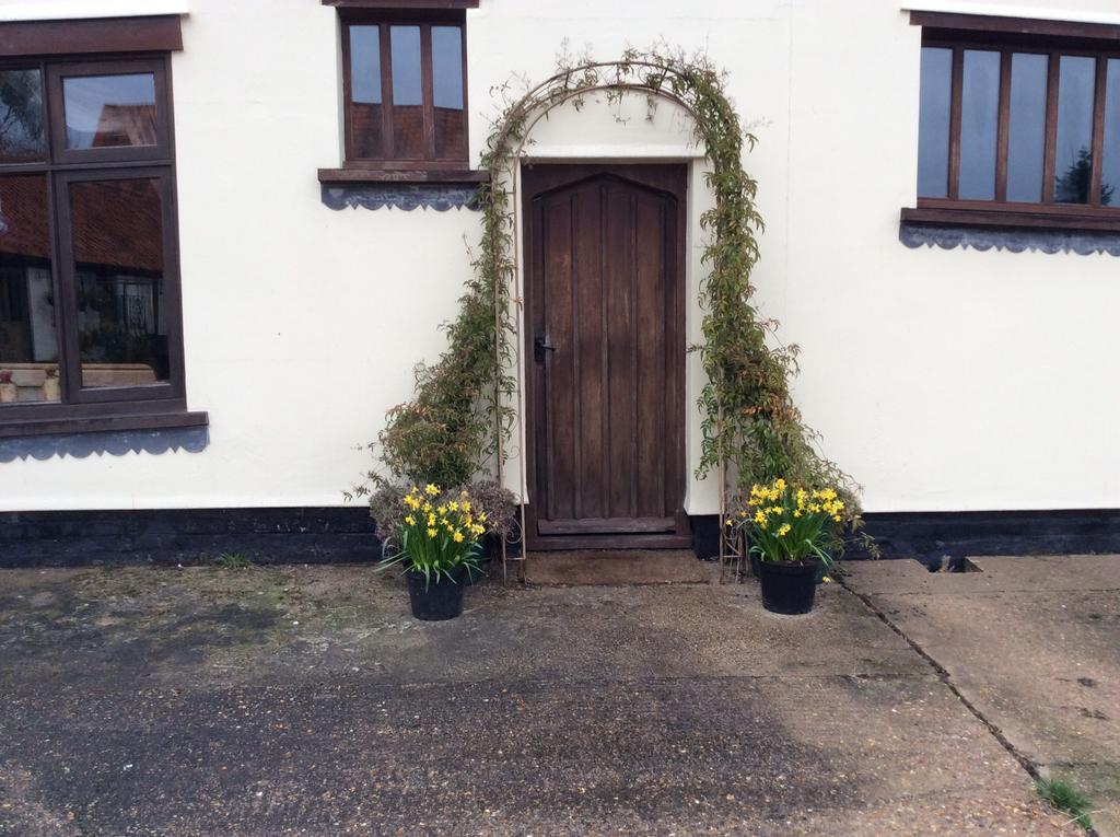 Valley Farmhouse, Westhall Redisham Exterior photo